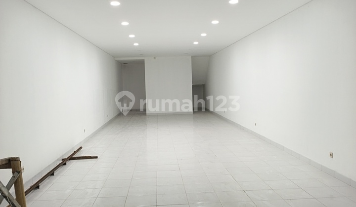 For Sale: Brand New Shop House by the Main Road 2