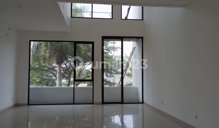 3-Story House for Resale. Pegadungan. Kalideres 2