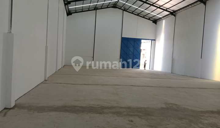 Warehouse for Rent, 500 Meters in Tangerang