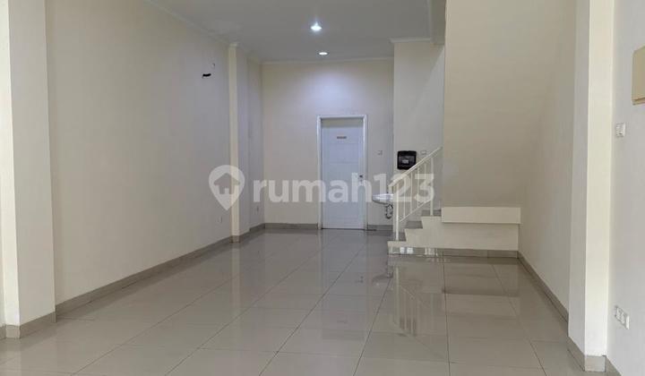 Green Lake Shophouse, Size 4.5 X 15 M2, for Rent.