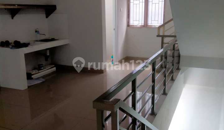 For Sale, Sorrento Junction Shophouse Facing Main Road