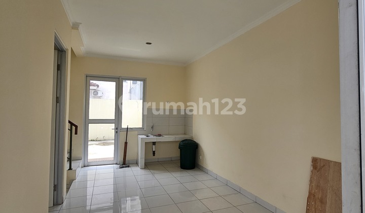 Big House Affordable Price in Sector 7 C