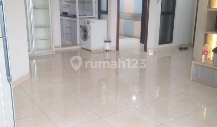 Kondominium Golf Karawaci Semi Furnish Dijual