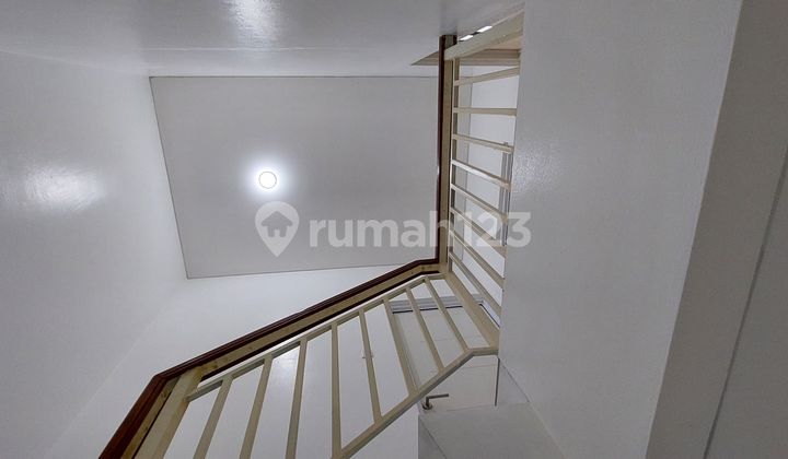 House for Sale in Grand Amarillo Gading Serpong 2