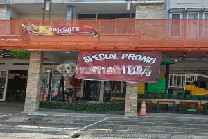 Room for Rent on the 2nd Floor Above Cafe Near Penabur Gading Serpong School Room for Rent on the 2nd Floor Above Cafe Near Penabur Gading Serpong School