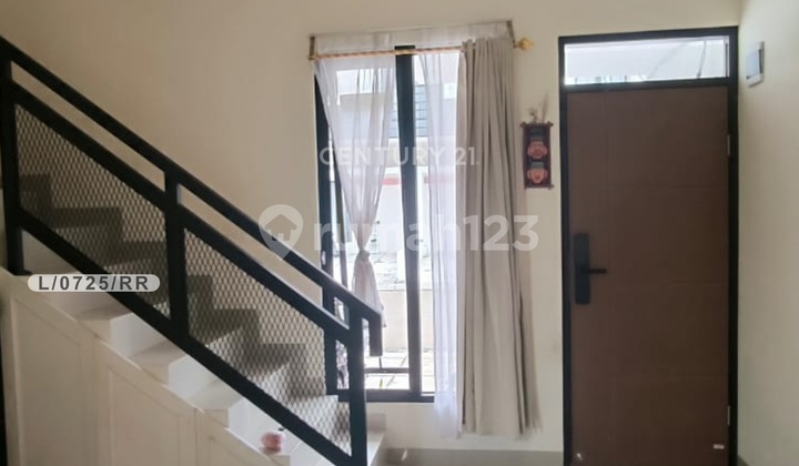 Rumah Nyaman 2 Lantai Siap Huni Di GLand CIwastra Park Bandung Rumah Nyaman 2 Lantai Siap Huni Di GLand CIwastra Park Bandung