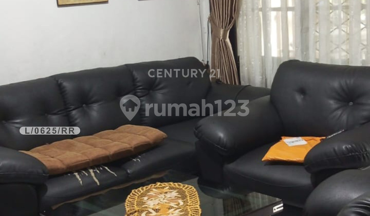 Rumah 2 Lantai SHM Di Jalan Arcamanik Kota Bandung Rumah 2 Lantai SHM Di Jalan Arcamanik Kota Bandung