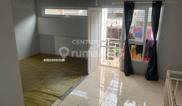 Rumah 2 Lantai Nyaman Dan Strategis Siap Huni Di Padalarang