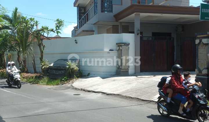 Dekat Akses Tol, Rumah, 2 Lantai, SHM, , Bebas Banjir Dekat Akses Tol, Rumah, 2 Lantai, SHM, , Bebas Banjir