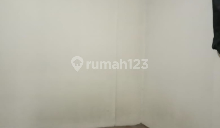 Sudirman Mainroad Ruko at Sudirman Suites Apartment Bandung, Jalan Jenderal Sudirman 602 No. 588, Dungus Cariang, Andir, Bandung City, West Java, Indonesia, 40183, Sudirman 2