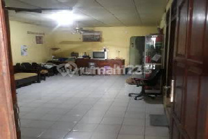 Dijual Rumah Cocok untuk Usaha Air Isi.ulang di Tanjung Priok 2