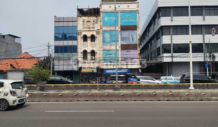 Dijual Cepat Rukan 4 1/2 Lantai.di Petojo Cocok Buat Usaha