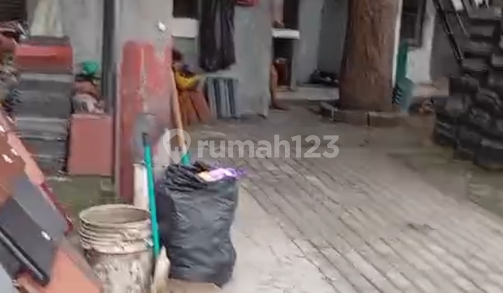 For Quick Sale: Business House by Utan Kayu Roadside 2