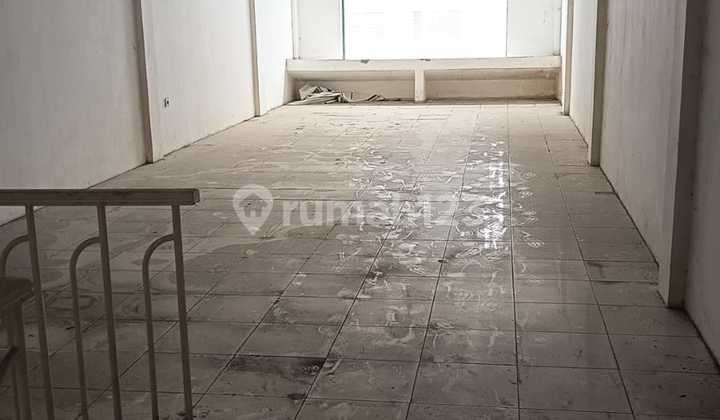 For Rent 2-Story Shophouse Ready to Occupydi Boulevard Raya