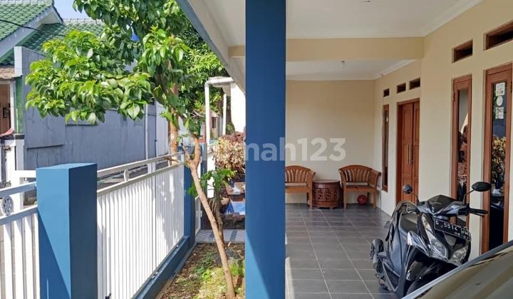 Cool, Comfortable, and Lush House in Cibuluh Bogor. Close to the Toll Road and Station.