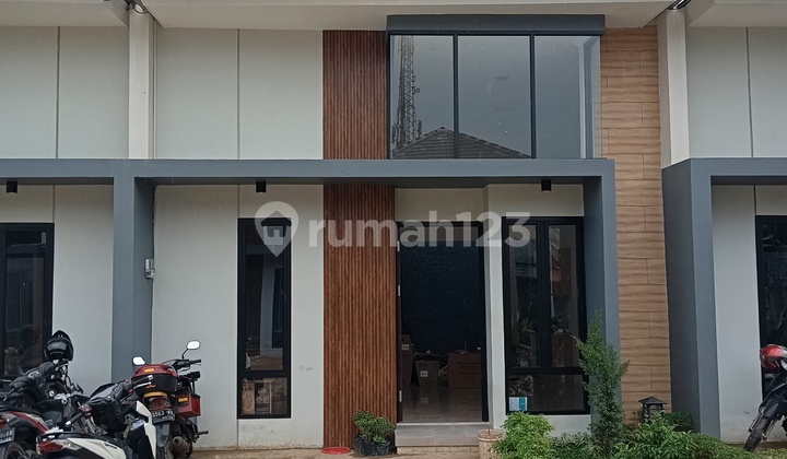 Rumah Kece. Nyaman. Asri. Dekat ke Tol. Bonus Furnished. 4 Unit Terakhir. Rumah Kece. Nyaman. Asri. Dekat ke Tol. Bonus Furnished. 4 Unit Terakhir.