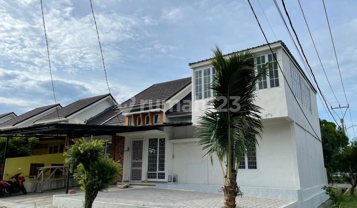 Rumah Kece Sudah Renovasi di Bukit Cimanggu City. Posisi Hook. Akses Strategis. 2