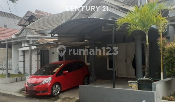 Residential House in Taman Pulomas Kedawung Housing Complex