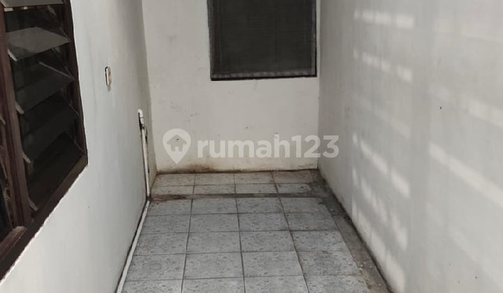 Rumah Tinggal Sewa Lokasi Strategis di Jl Kesenden Cirebon 2