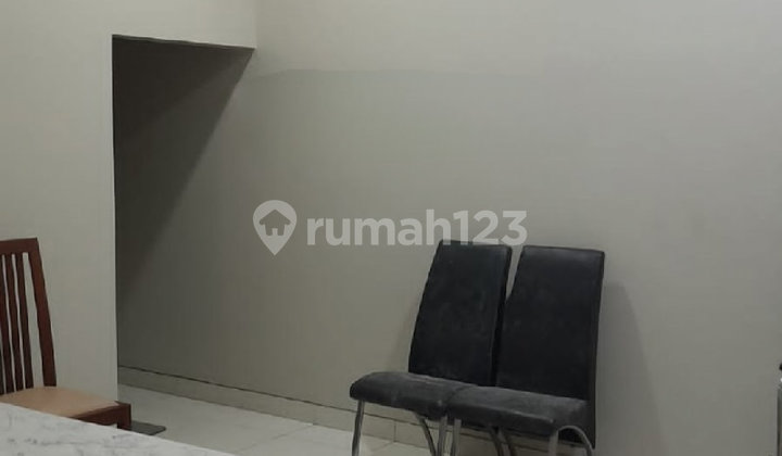 Ready-to-Occupy House in a Middle-Class Housing Complex with 24-Hour Security 2