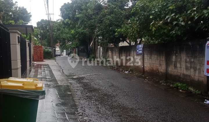 Tanah Murah Banget SHM Jln Lebar Selangkah ke Pintu Toll Veteran Bintaro Jaksel