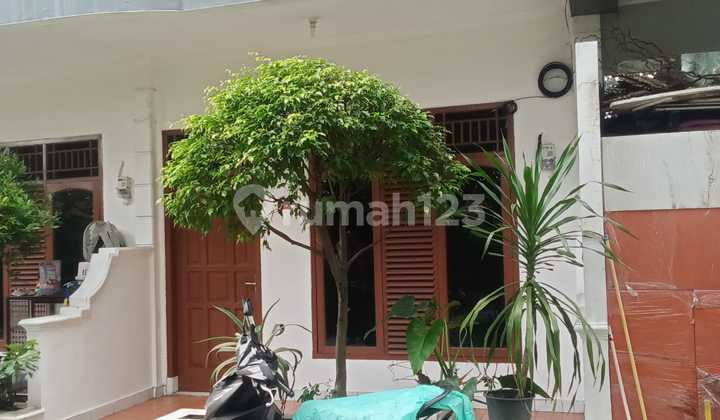 Disewakan Rumah Murah + Garasi di Bintaro Dkt Pintu Toll Jaksel 2
