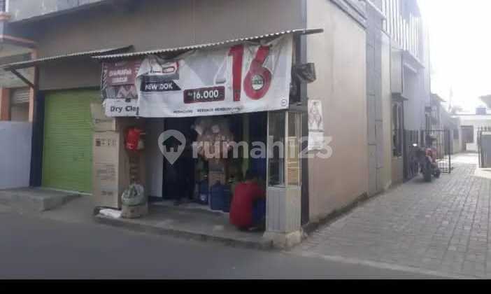 Rumah Induk + 5Pintu Kosan + 2 Kios Super Murah Dkt Uin Ciputat Tangsel
