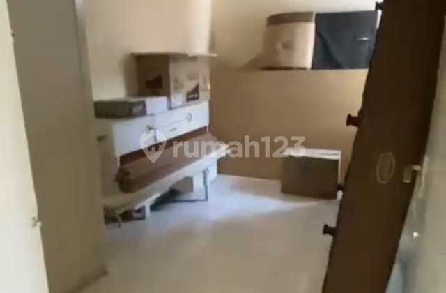 Rumah 2 Lantai di Harapan Indah 1 Bekasi 2