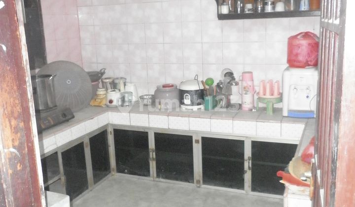 Rumah Hook 3 lantai siap huni, di Taman Wisma Asri 2, Bekasi 2