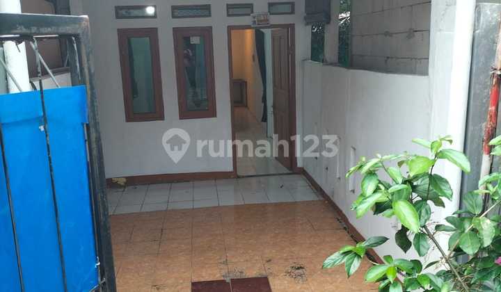 Dijual Rumah Di Sangat Strategis Di Ciledug 2