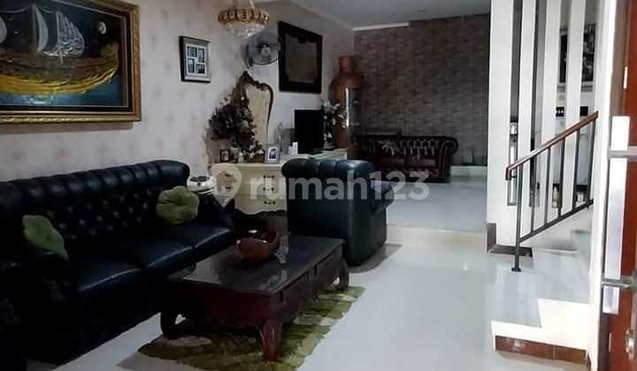 Rumah 2 Lantai Siap Huni di Cluster Harmoni Harapan Indah, Bekasi Rumah 2 Lantai Siap Huni di Cluster Harmoni Harapan Indah, Bekasi