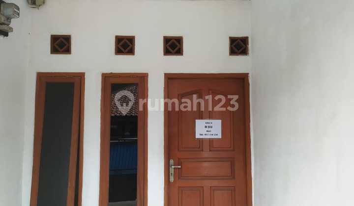 Strategic House in North Bogor, in Front of Sdn Kaumsari, Suitable for Business