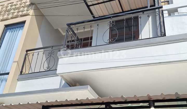 Rumah 2 Lantai Dekat Living World Mall Di Denpasar Timur 2