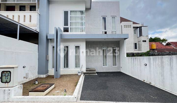 Rumah Cantik Cluster di Tukad Balian Renon