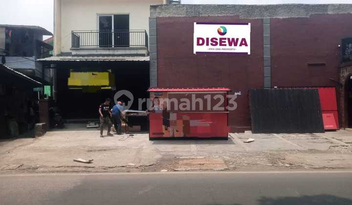 For Rent: Nice House, Can Be Used for Business, Strategic Location on the Side of the Main Road, Pekayon, South Bekasi. For Rent: Nice House, Can Be Used for Business, Strategic Location on the Side of the Main Road, Pekayon, South Bekasi.