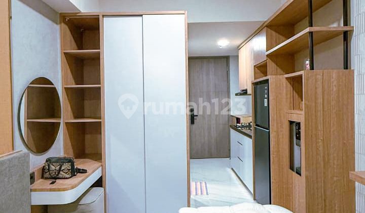 For Rent Pakuwon Studio Type Apartment, Furnished