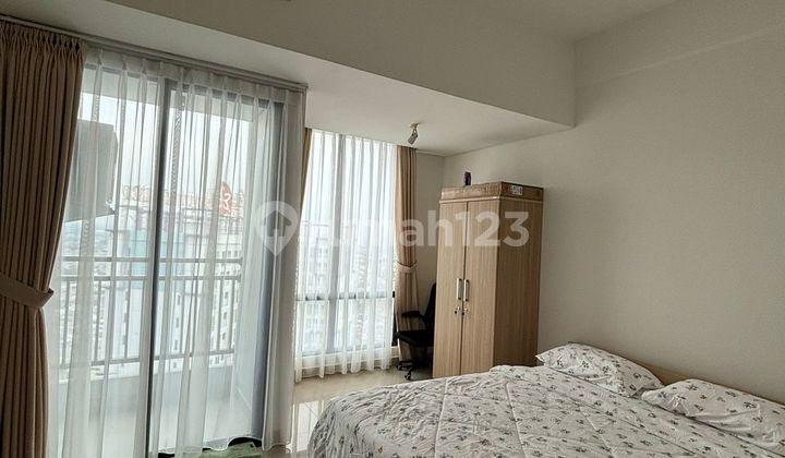 For Sale Eastern Green LRT City Apartment Fully Furnished, East Bekasi