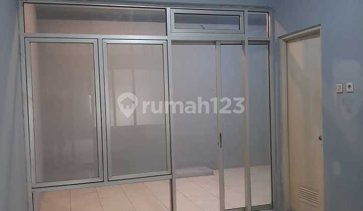 For Rent: 3-Story Shop House Ready to Use, Boulevard Harapan Indah, Bekasi City