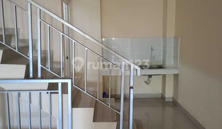 For Rent 3-Story Strategic Shop House Main Road Side Pekayon 2