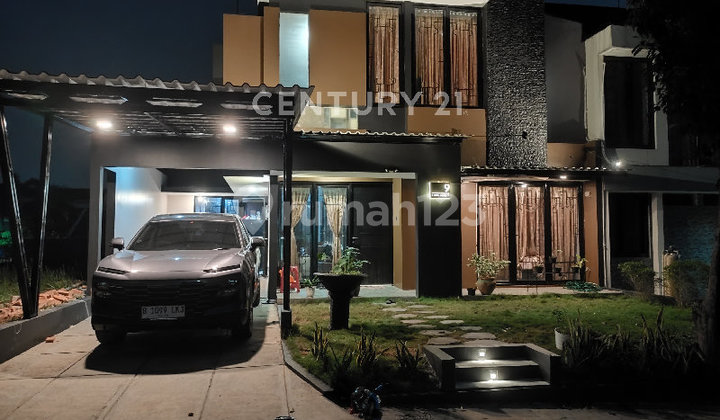 Comfortable Green 2-Storey House Furnished with Vassa Wood in Lippo Cikarang