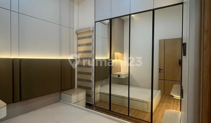 Rumah Baru Luxury 2 Lantai Furnish di Cluster Beverly Lippo 2