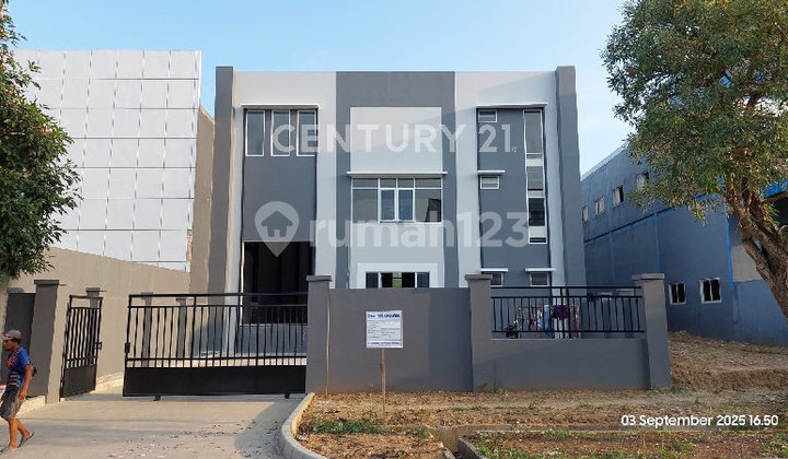 New Warehouse in the Delta Silicon Lippo Cikarang Industrial Area