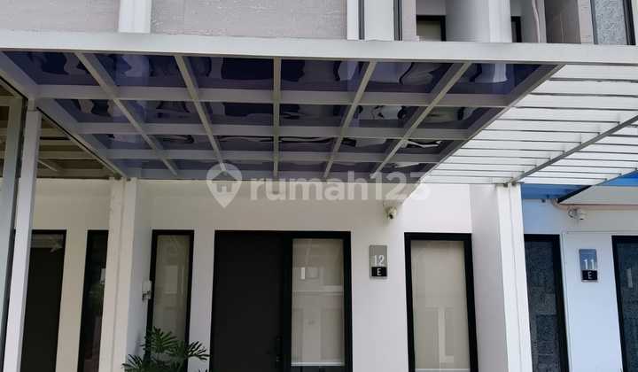 Fully Furnished, 2 Floors, Ready to Occupy in Makassar