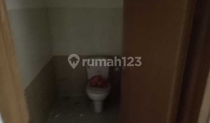 Nice House for Sale Ready to Occupied in Sunter Agung, North Jakarta 2