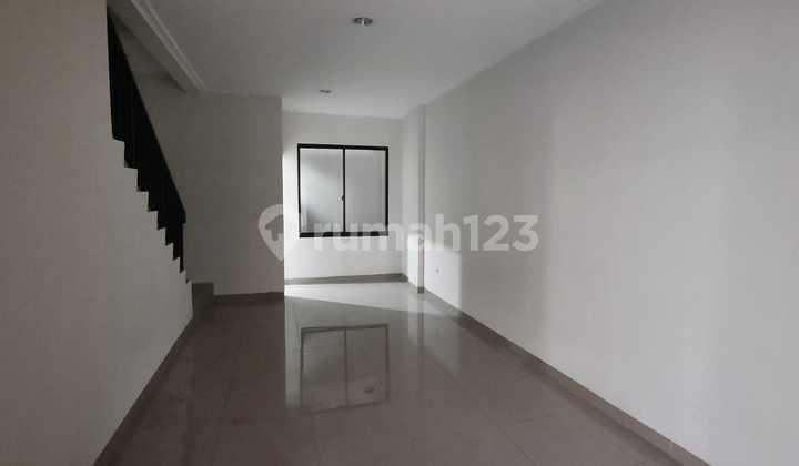 Promo Ruko 3½Lantai Hadap Selatan @ Sedayu City Kelapa Gading Promo Ruko 3½Lantai Hadap Selatan @ Sedayu City Kelapa Gading