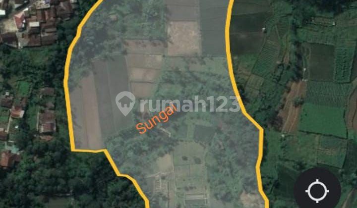 For Sale Villa and Vacant Land in Pasirjambu, Bandung