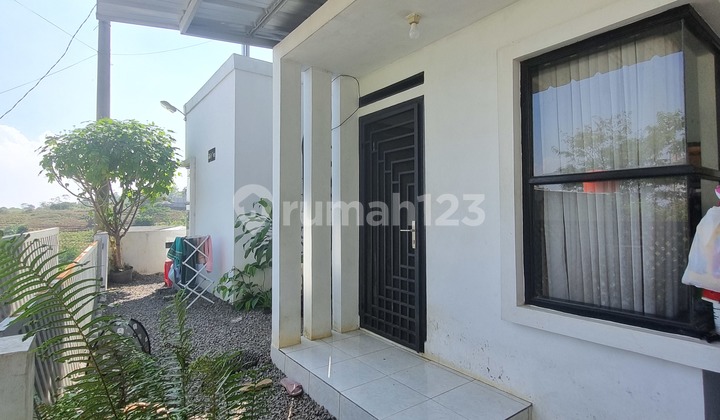 Dijual Rumah Modern Minimalis di Cileunyi 2