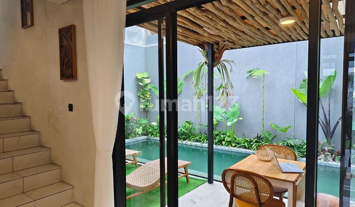 Dijual Villa Mewah Minimalis Kota Baru Parahyangan