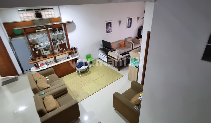 Dijual Rumah Megah di Buah Batu Kota Bandung