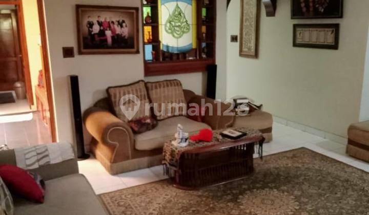 Dijual Rumah Daerah Gumuruh Turangga Kota Bandung